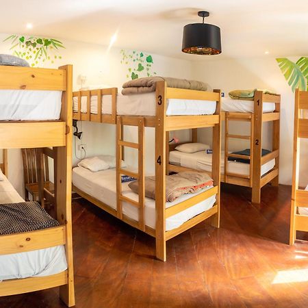 Rainbow Hostel Lima Zewnętrze zdjęcie