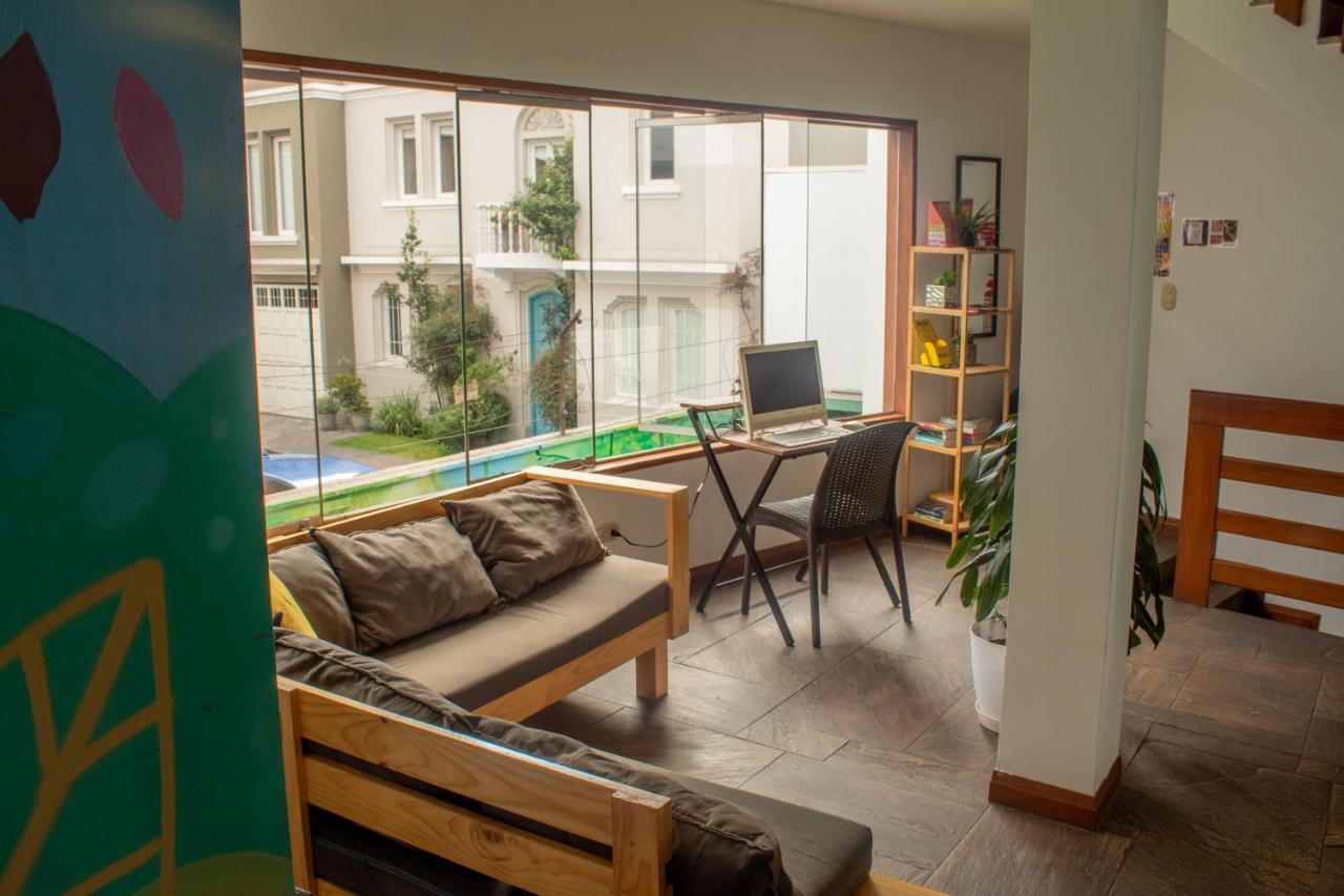 Rainbow Hostel Lima Zewnętrze zdjęcie